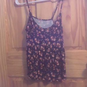 holister flower tank top